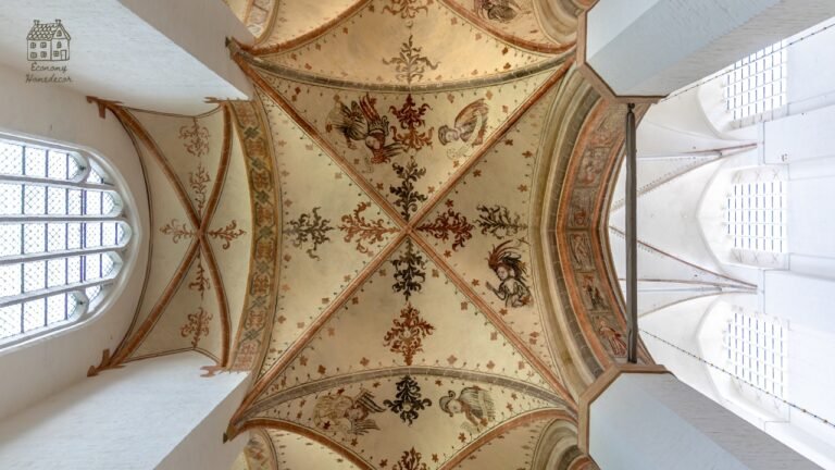 Vaulted Ceiling Guide: Types, Benefits, Costs & Design Ideas