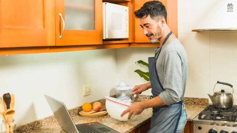 DIY Kitchens: The Complete Guide to Designing, Building & Renovating Your Own Kitchen