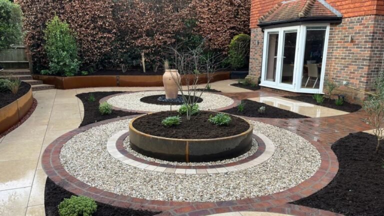 25 Budget-Friendly Cheap Creative Garden Edging Ideas for a Stunning Outdoor Look