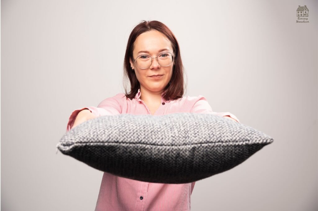 Pillow Size Guide (2026): Standard, Queen, King, Euro & Body Pillow Sizes Explained