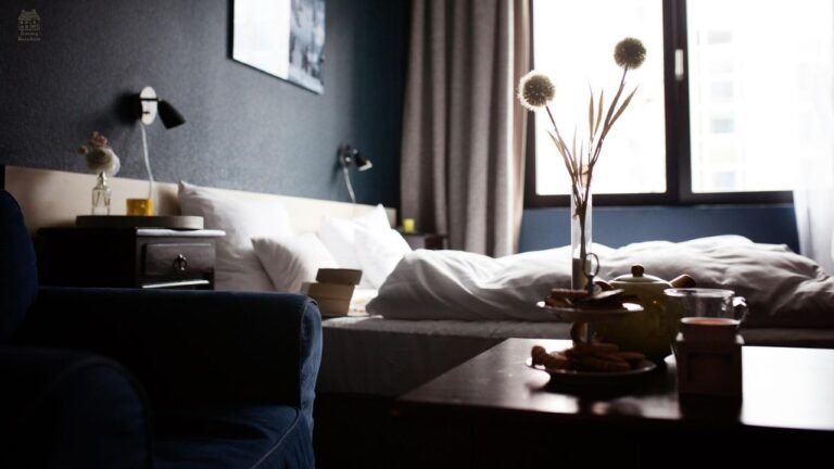 Small Room Bunk Bed Room Ideas to Save Space Beautifully